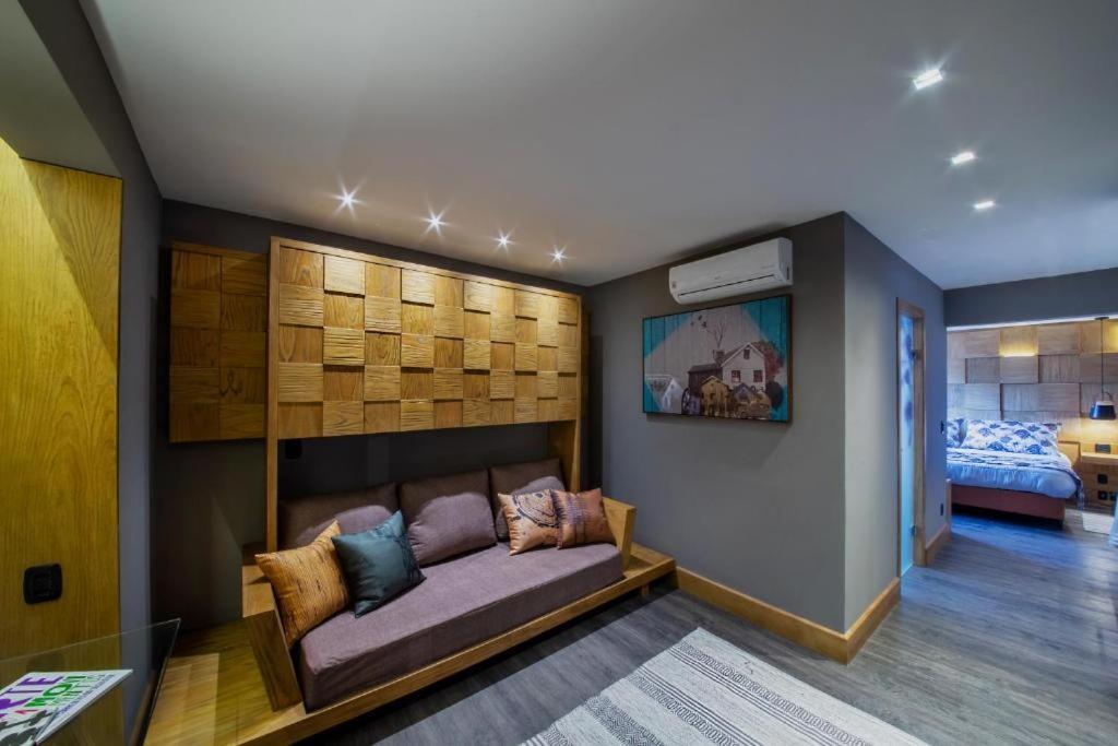 Hotel Wood