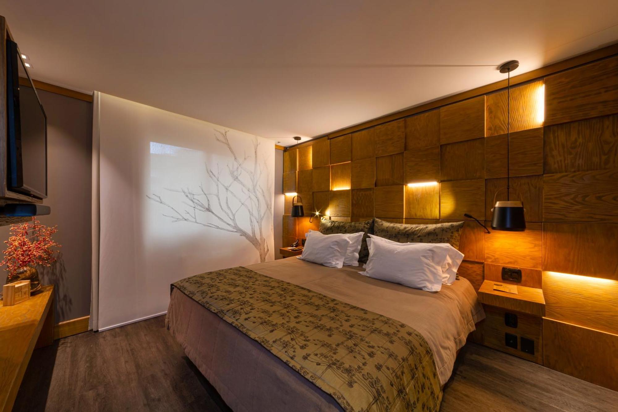 Hotel Wood 5*